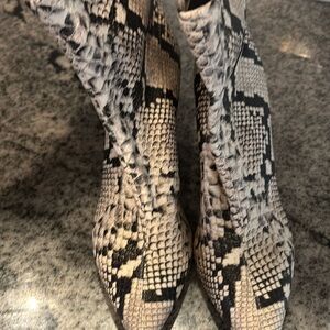 Vince Camino snakeskin bootie